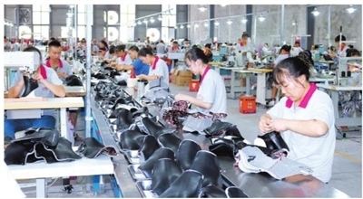 樂至專項資金支持萬貫鞋業(yè)產業(yè)園建設_資陽網